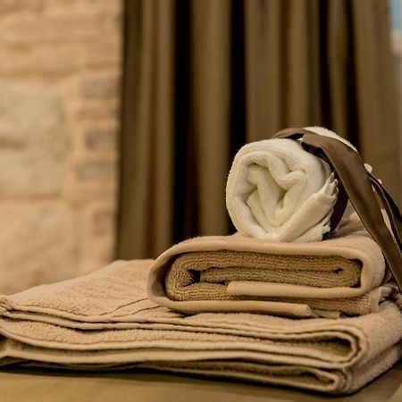 Annie'S Stone Studio & Room Split Luaran gambar