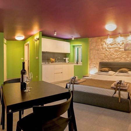 Annie'S Stone Studio & Room Split Luaran gambar