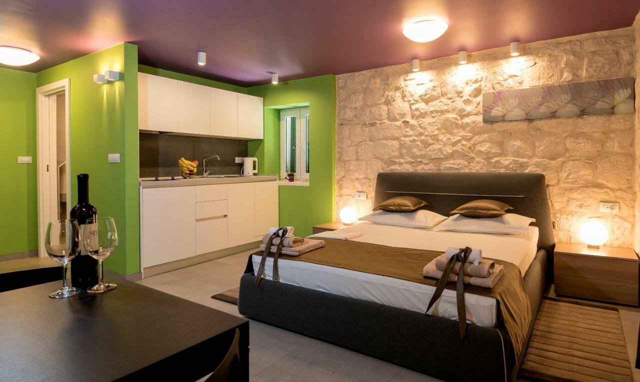 Annie'S Stone Studio & Room Split Luaran gambar
